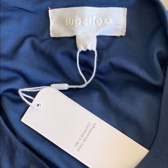 Superfoxx  Navy Scoop Neck Runched Dress - Picture 5 of 6